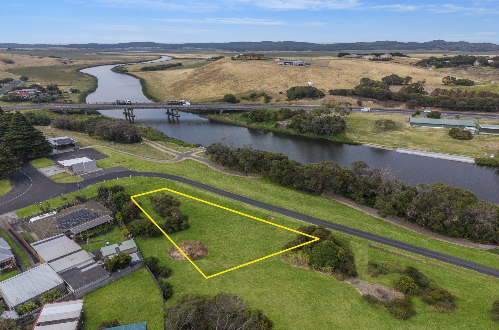 15 The Esplanade, Dennington VIC 3280