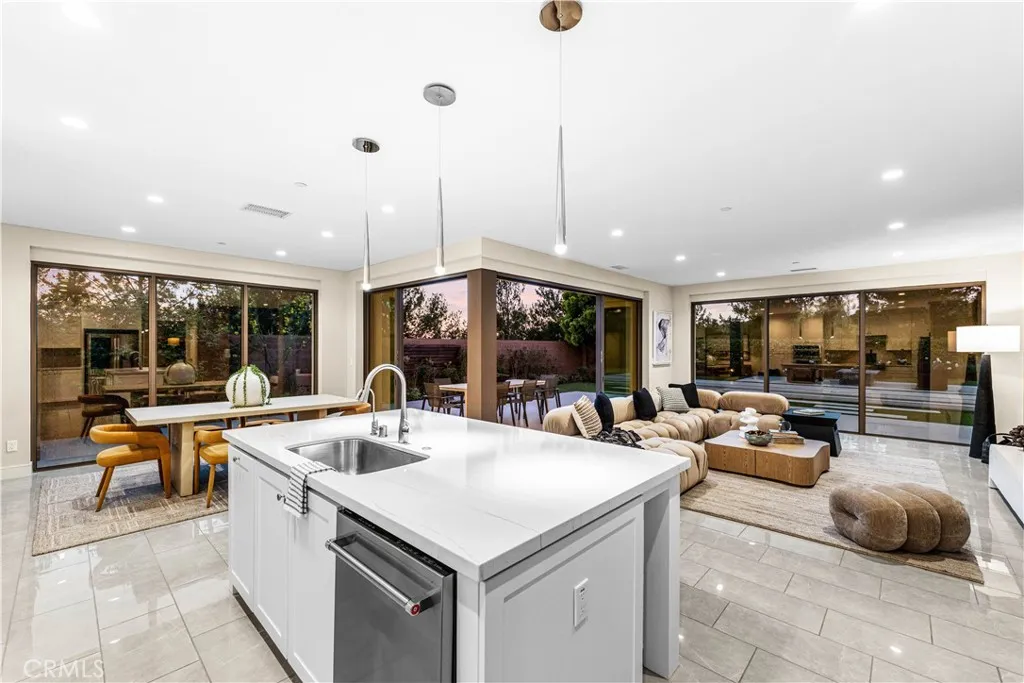 Additional image 43 of 121 Oceano, Irvine, CA 92602