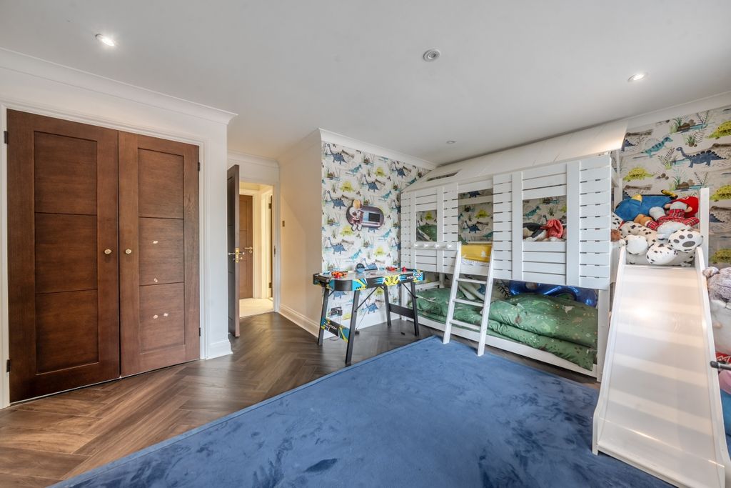 Additional image 20 of 5 bed detached house to rentSt. Leonards Hill, Windsor SL4