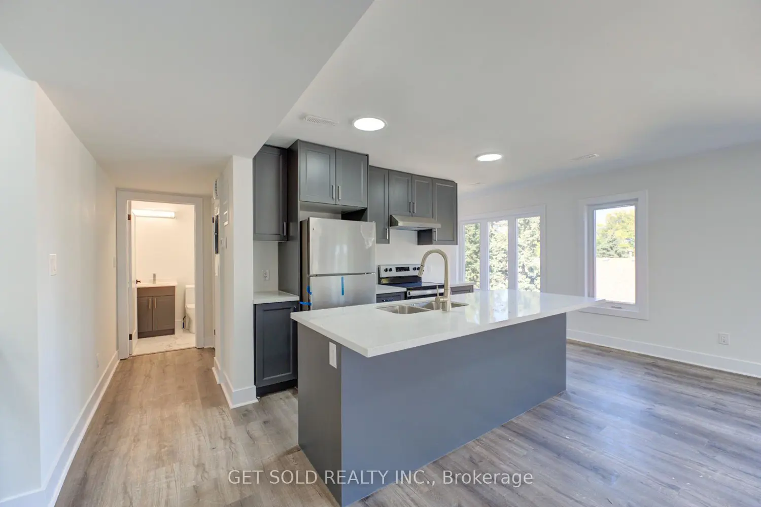 Additional image 9 of 6701 Thorold Stone Road 11