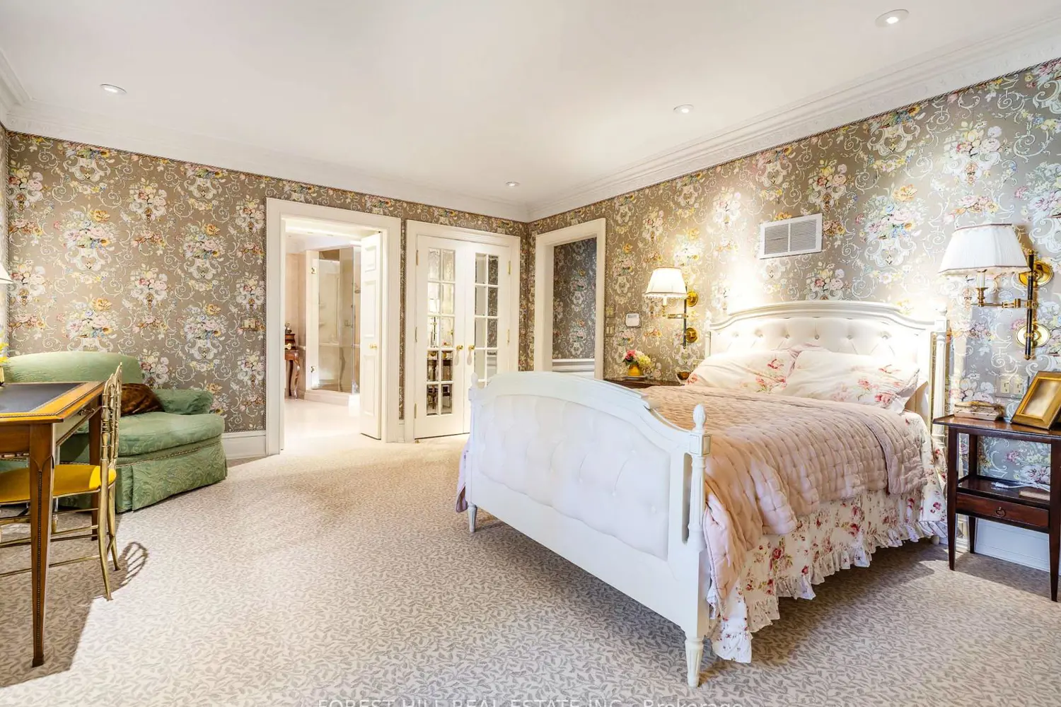 Additional image 13 of 11 Dewbourne Avenue