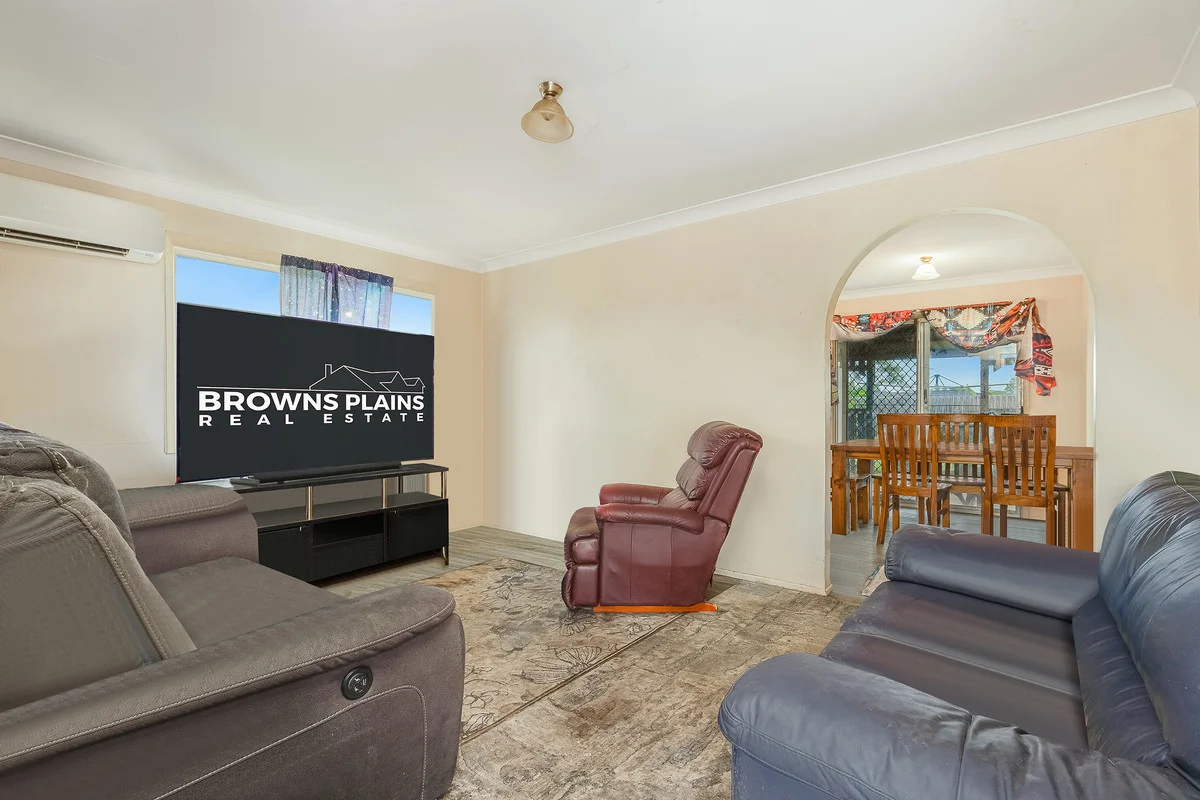 Additional image 5 of 100 Middle Road, Hillcrest QLD 4118