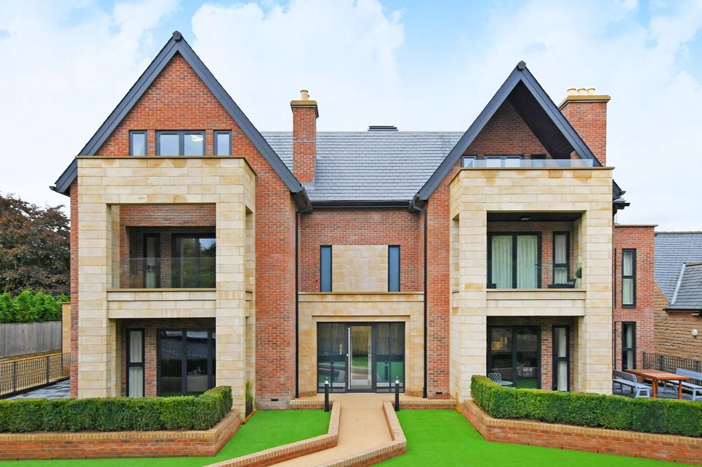 2 bed flat to rentDore Road, Dore Lodge Apartments S17