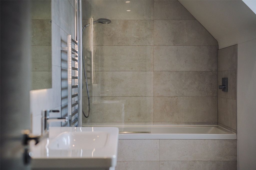 Additional image 20 of 5 bed detached house to rentOval Place, Nether Alderley, Cheshire SK10