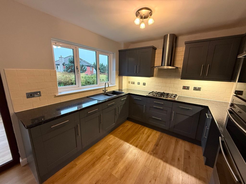 Additional image 5 of 5 bed detached house to rentMurieston Green, West Lothian, Livingston EH54