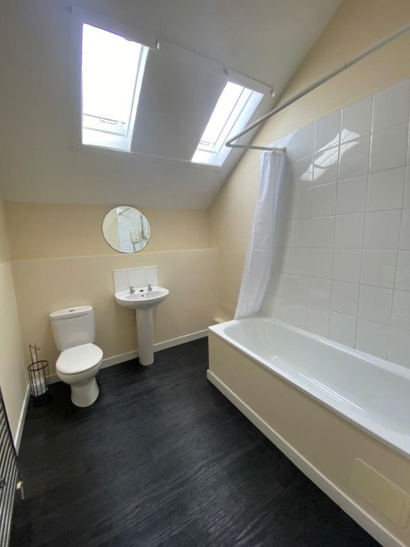 Additional image 10 of 3 bed flat to rentBarnton St, Stirling FK8