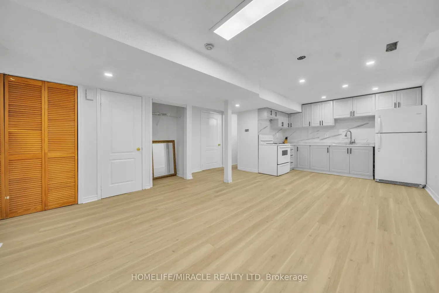 Additional image 17 of 19 Culture Crescent