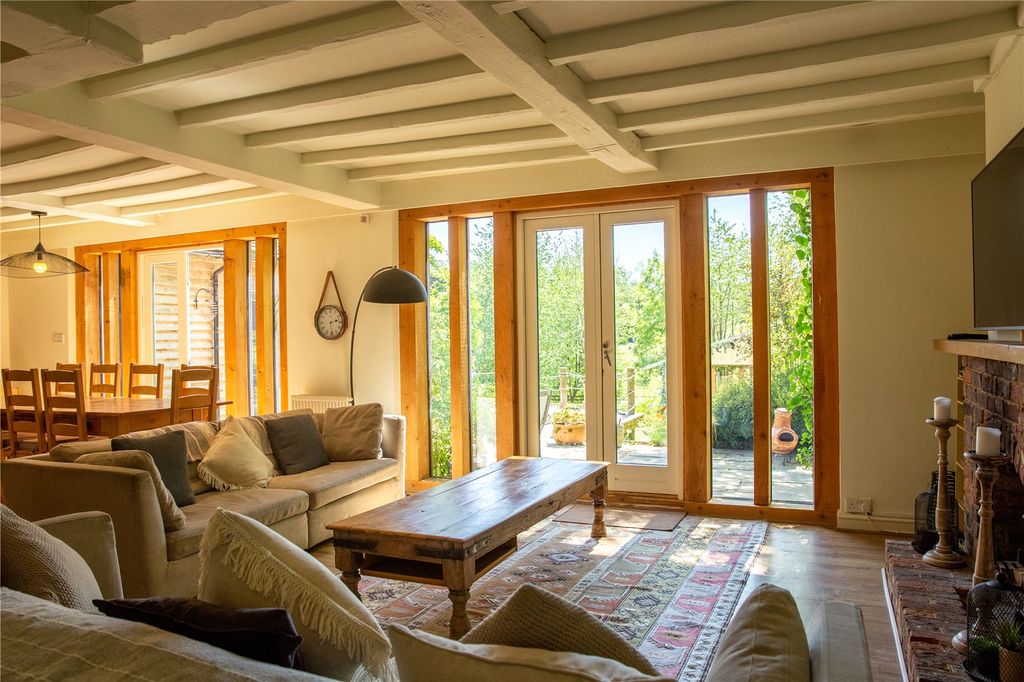Additional image 28 of 7 bed detached house to rentMill Lane, Kidmore End, Reading RG4