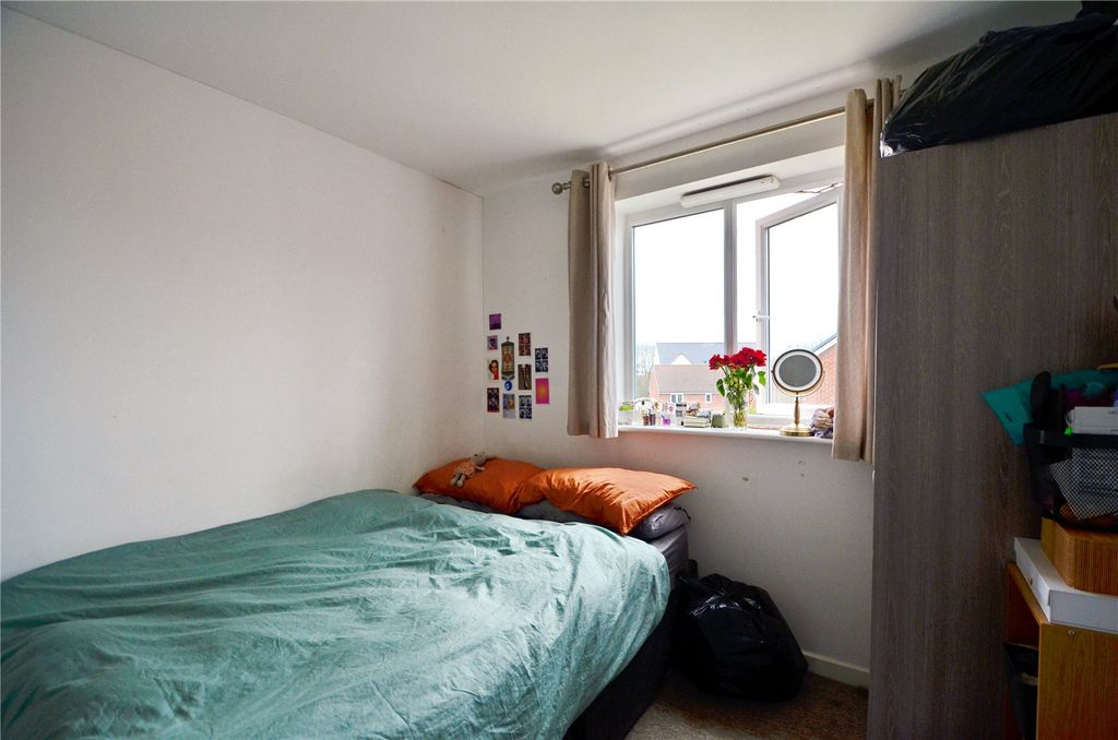 Additional image 7 of 6 bed semi-detached house to rentSlade Baker Way, Bristol, Gloucestershire BS16
