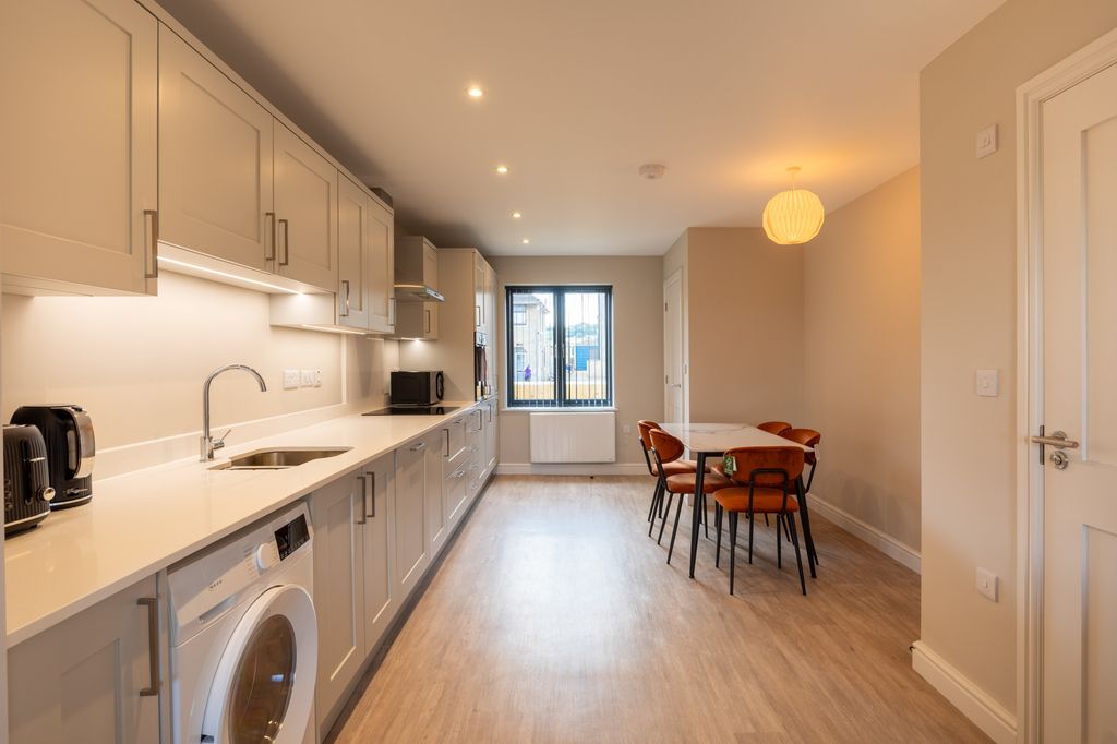 Additional image 2 of 3 bed terraced house to rentThe Hollow, Bath, Somerset BA2