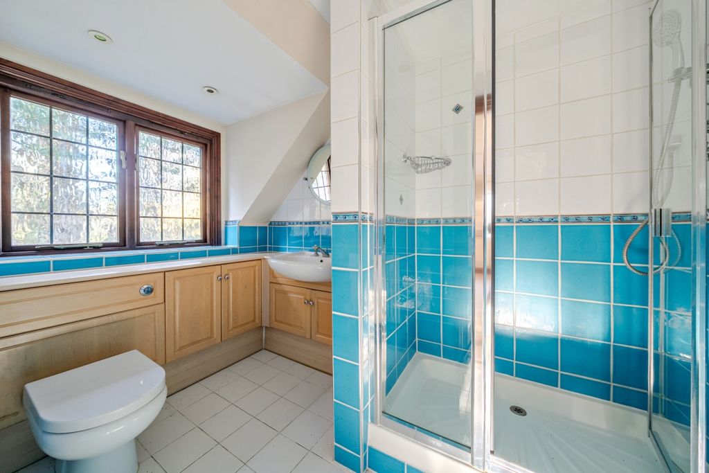 Additional image 12 of 4 bed detached house to rentWestwood Road, Windlesham GU20
