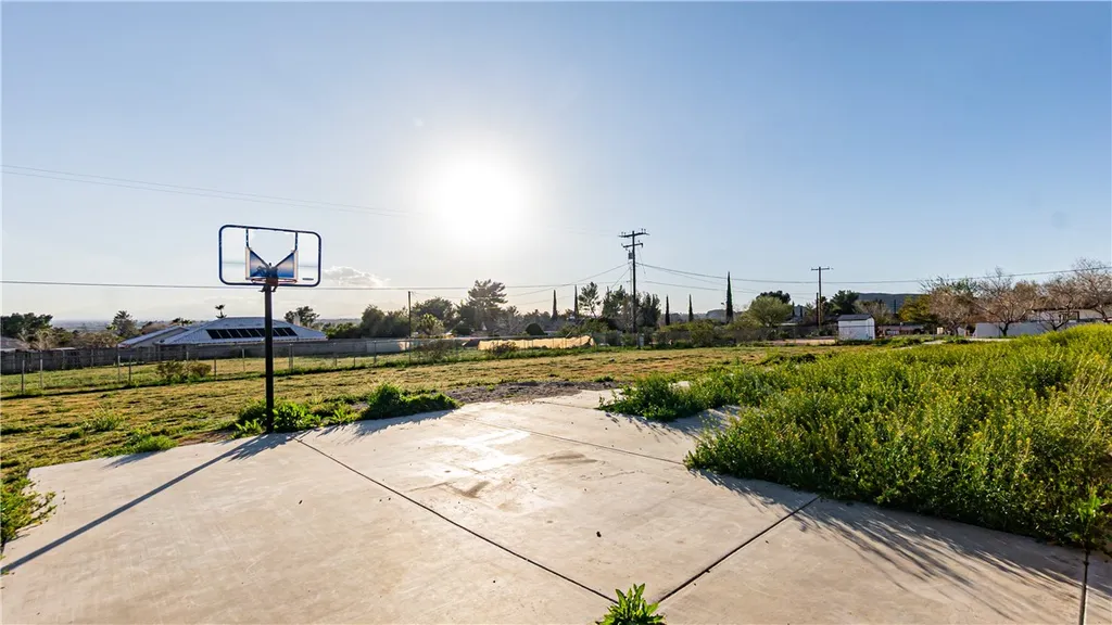 Additional image 21 of 15358 Apple Valley Rd, Apple Valley, CA 92307