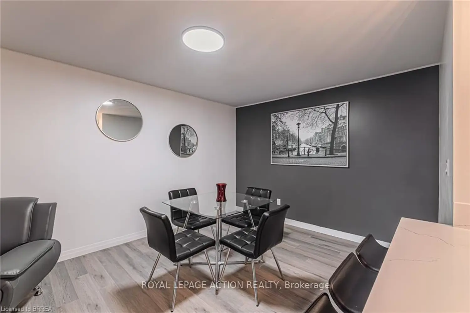 Additional image 16 of 54 Grand Street