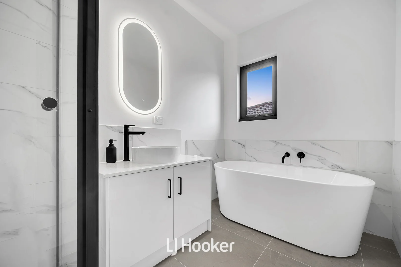 Additional image 10 of 108 Newgrange Boulevard, Clyde North VIC 3978