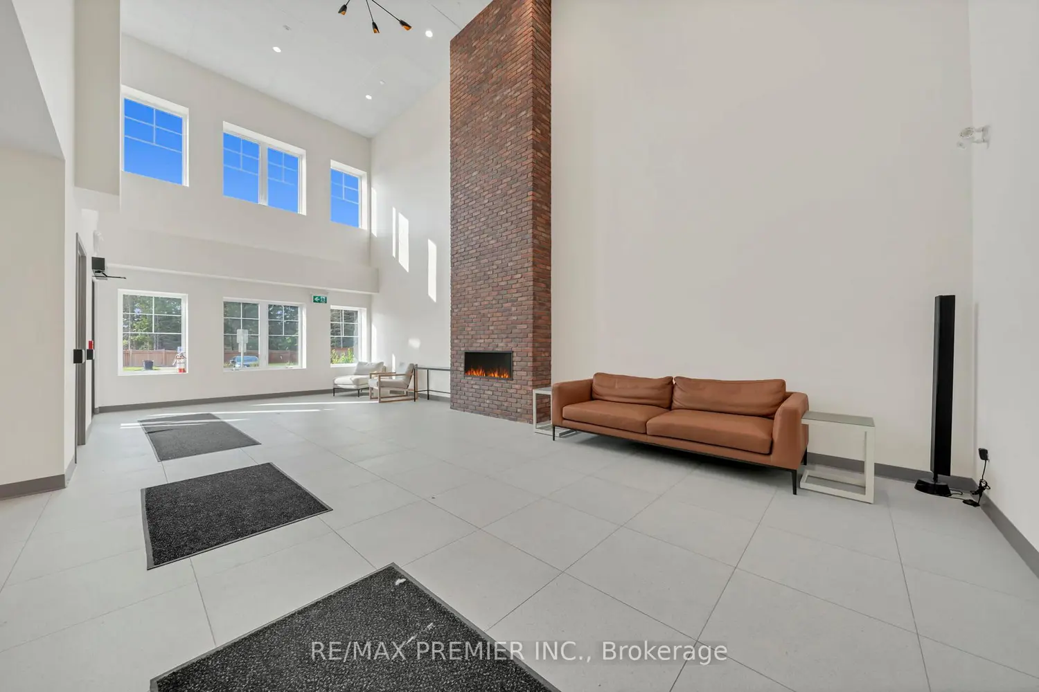 Additional image 2 of 121 Mary Street 309