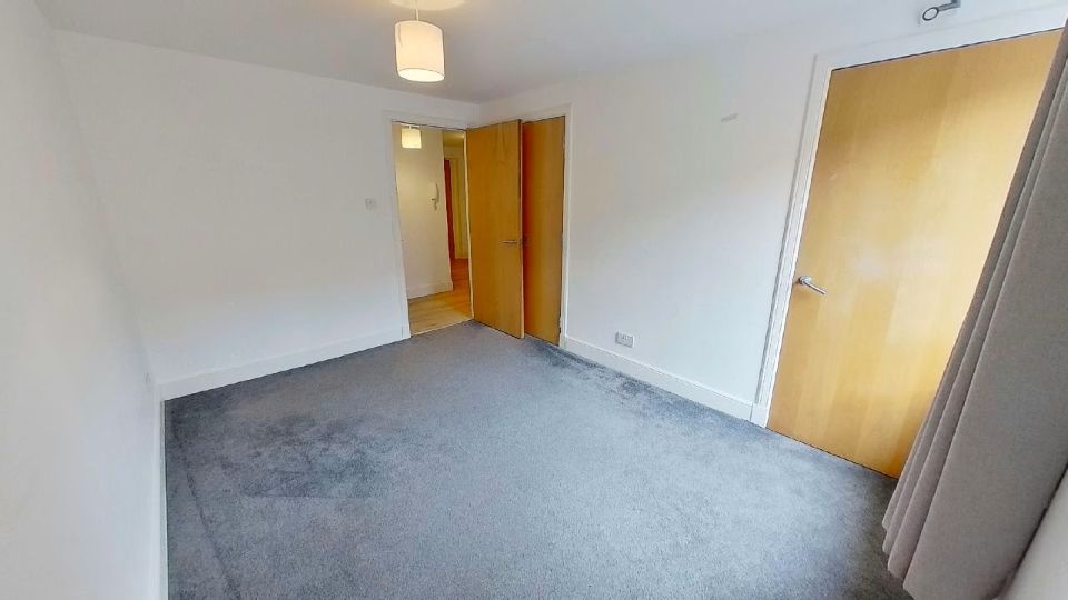 Additional image 7 of 2 Bed Flat, King St, EH6, N1 7GU