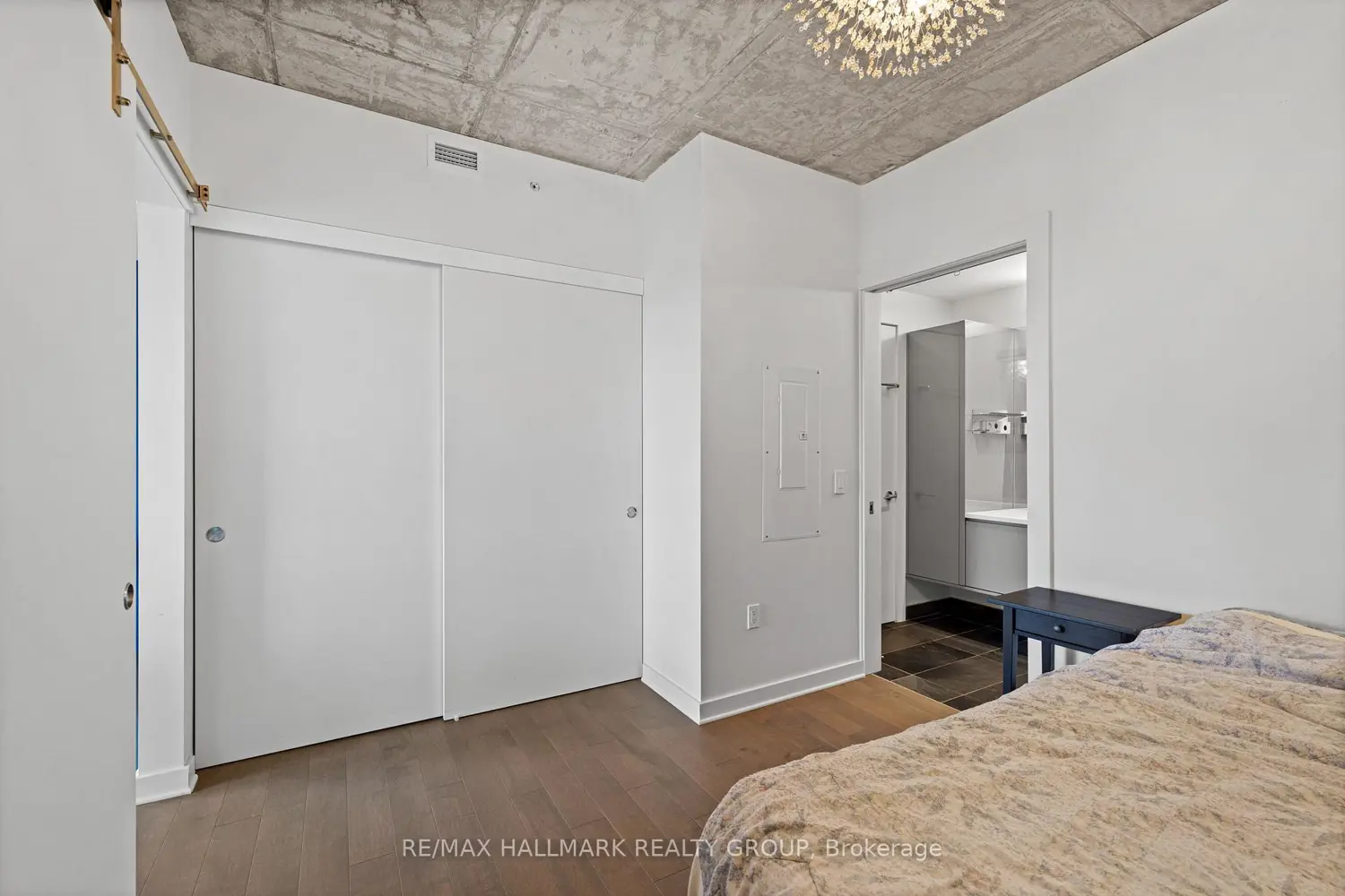 Additional image 12 of 135 Barrette Street 607
