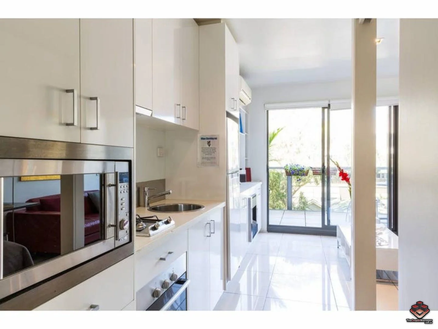 Additional image 2 of ID:21126667/153B High Street, Prahran VIC 3181