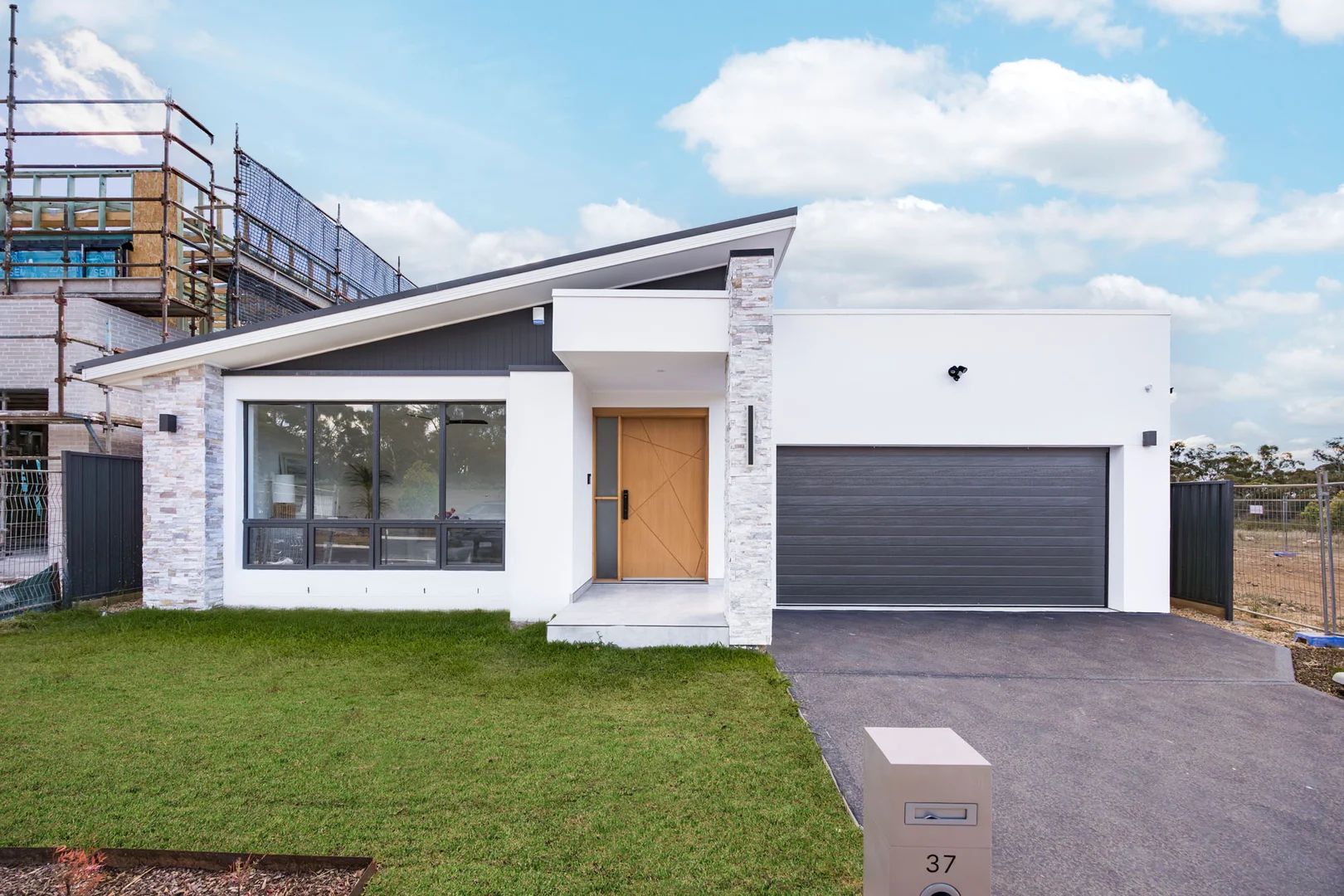 Additional image 2 of 37 Cuttriss Crescent, Wilton NSW 2571