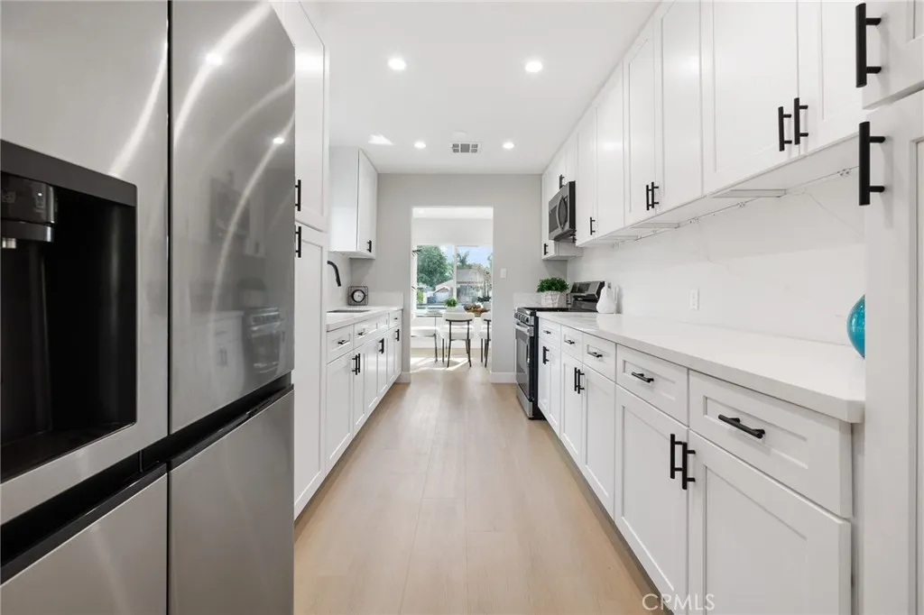 Additional image 9 of 14137 Gain, Arleta, CA 91331