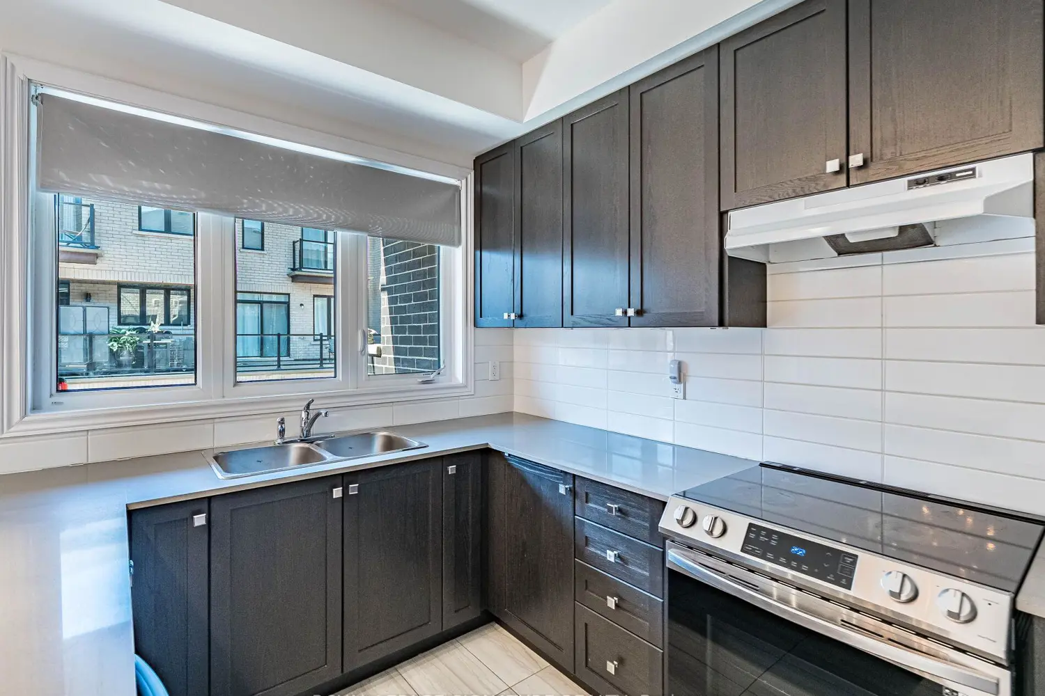 Additional image 15 of 28 Dockside Way