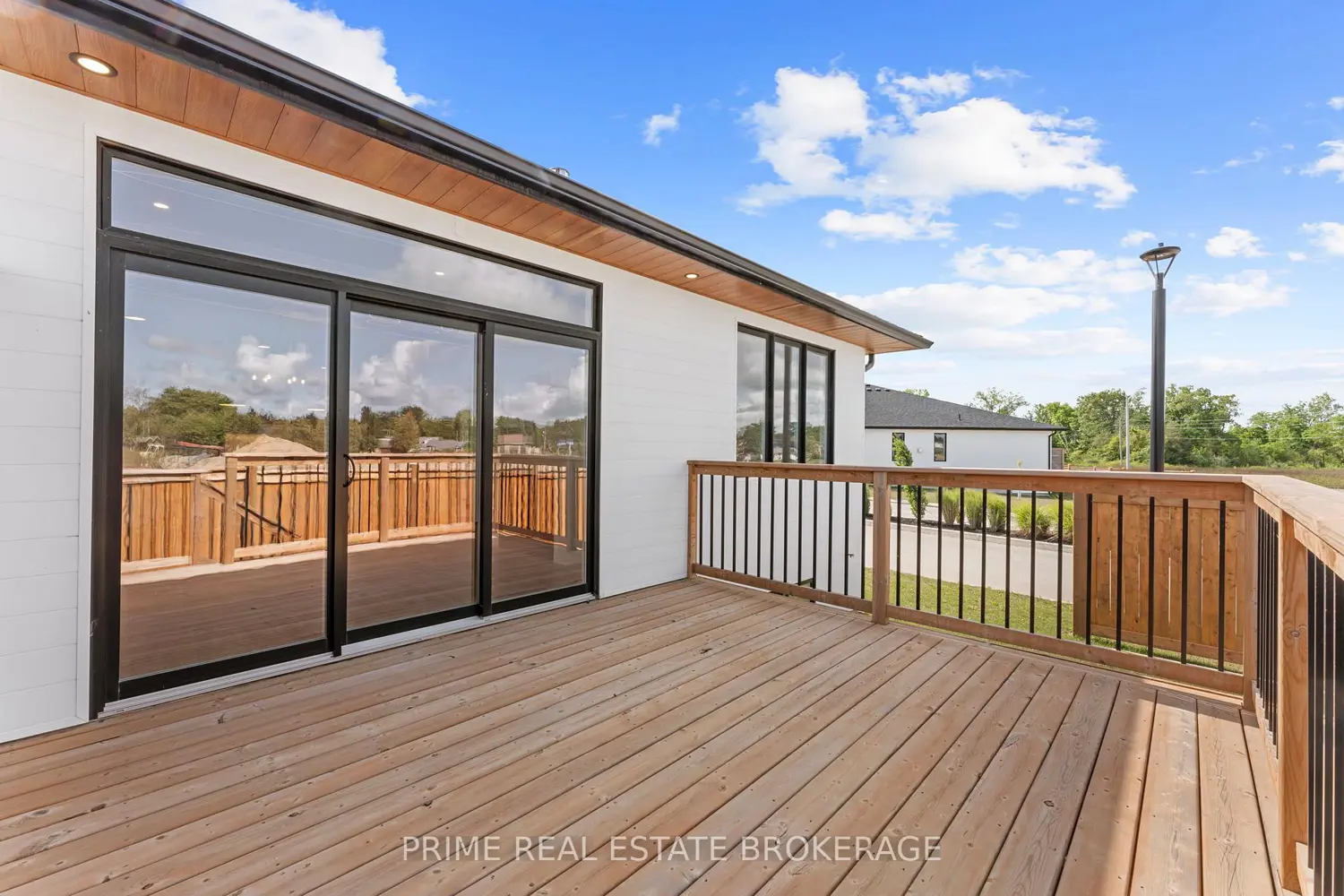 Additional image 15 of 110 Coastal Crescent 1