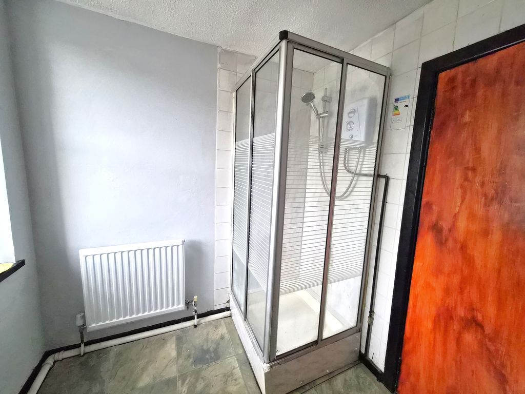 Additional image 9 of 1 bed flat to rentCommercial Street, Caerphilly CF83