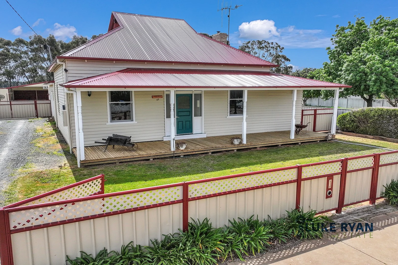 68 Dudley Street, Rochester VIC 3561