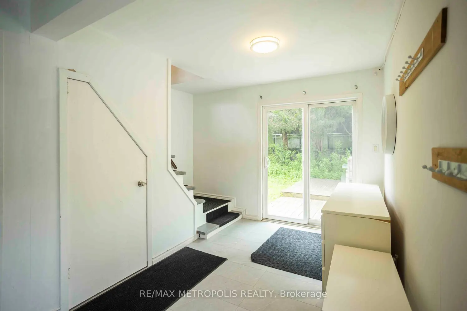 Additional image 14 of 56 Georgian Manor Drive