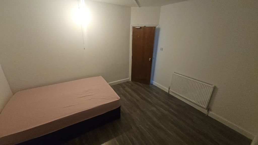 Additional image 29 of 8 bed shared accommodation to rentBiscot Road, Luton LU3