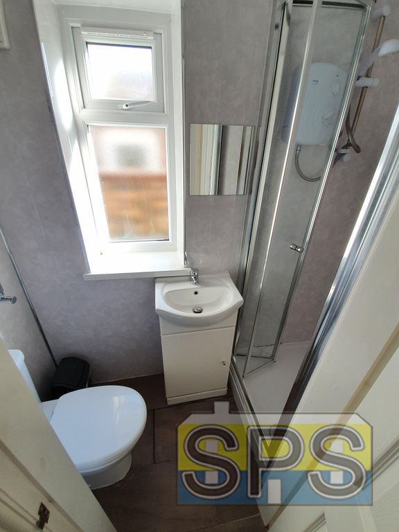 5 bed shared accommodation to rentGuildford Street, Shelton ST4 photo 5