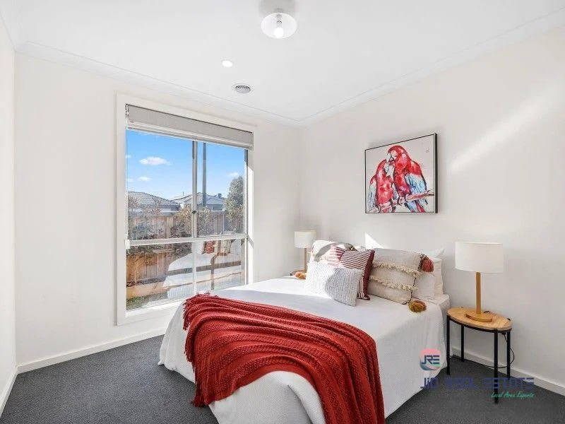 Additional image 13 of 2 Blackscroft Road, Thornhill Park VIC 3335