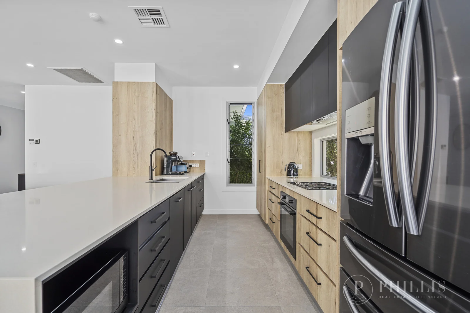 Additional image 8 of 3022 Hillside Walk, Sanctuary Cove QLD 4212