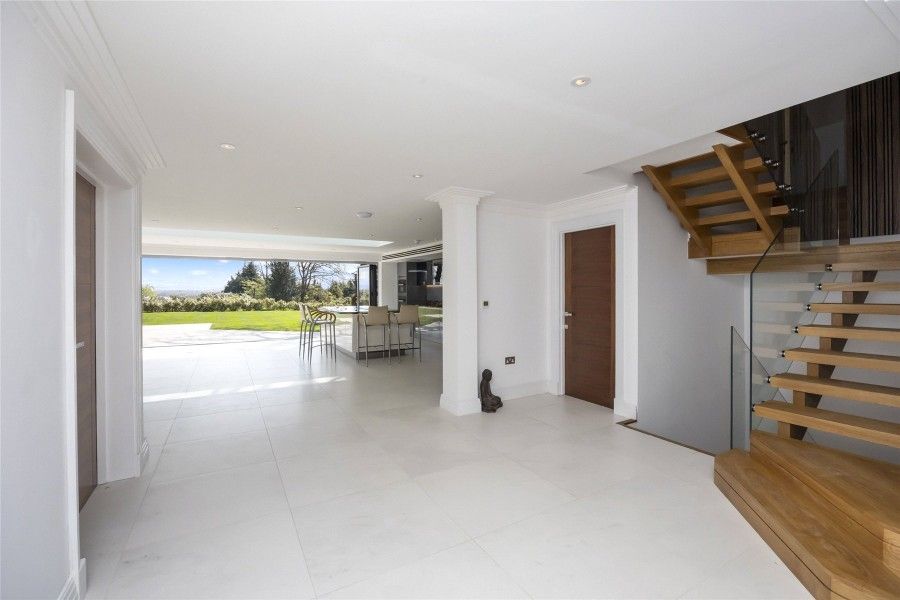 Additional image 3 of 7 bed detached house to rentHook Heath, Woking, Surrey GU22
