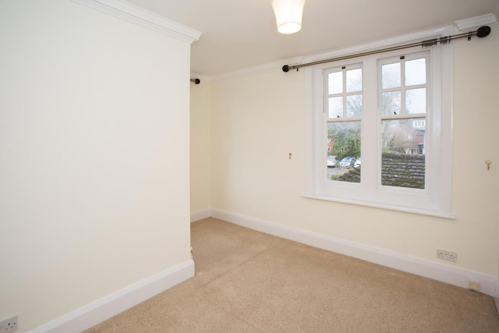 Additional image 10 of Hall Place Gardens, St Albans, Herts, AL1