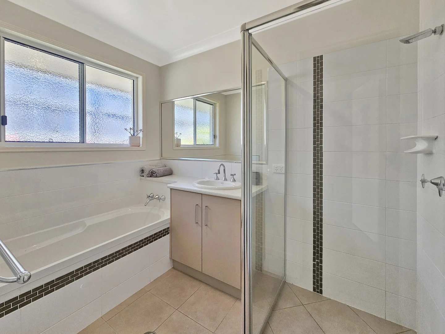 Additional image 9 of 3 Lewis Street, Crows Nest QLD 4355