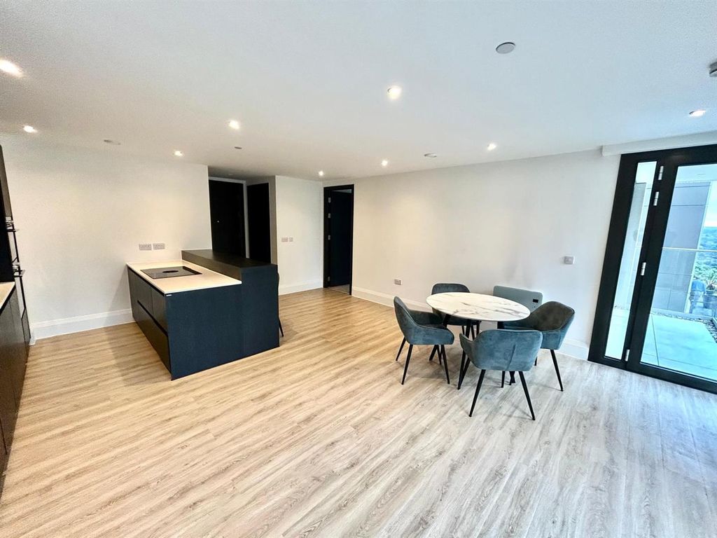 Additional image 5 of 2 bed flat to rentHallam Towers, 272A Fulwood Road, Sheffield S10