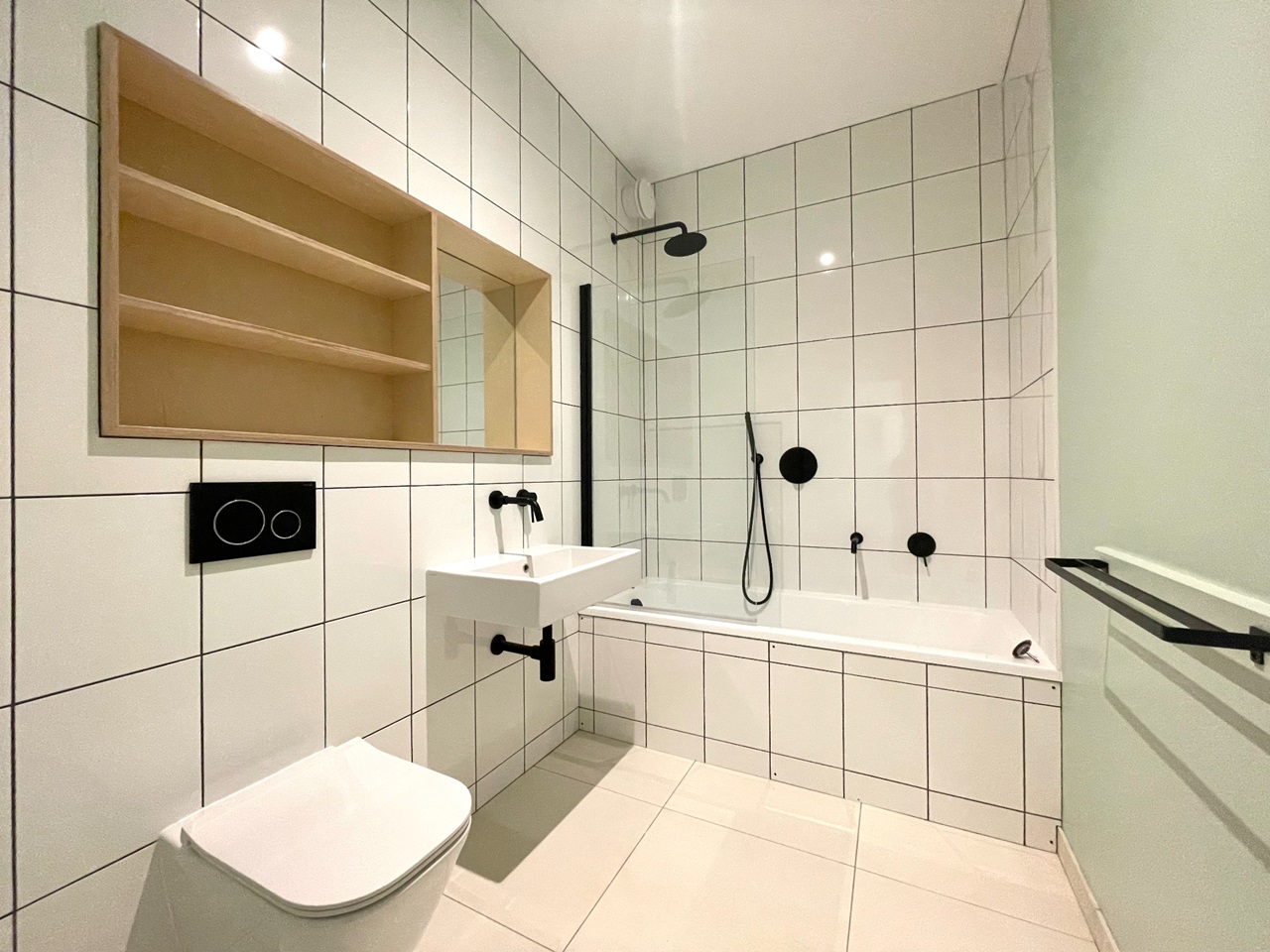 Additional image 3 of 2 Bed Flat, Dean Lane, BS3, N1 7GU