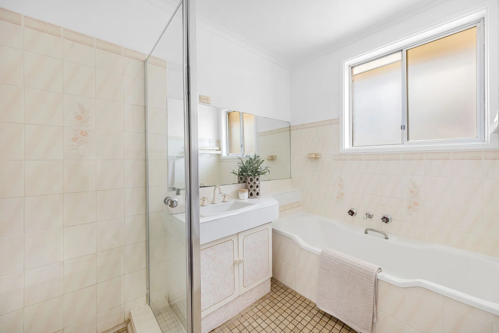 Additional image 11 of 21 Cassinia Street, Queanbeyan NSW 2620