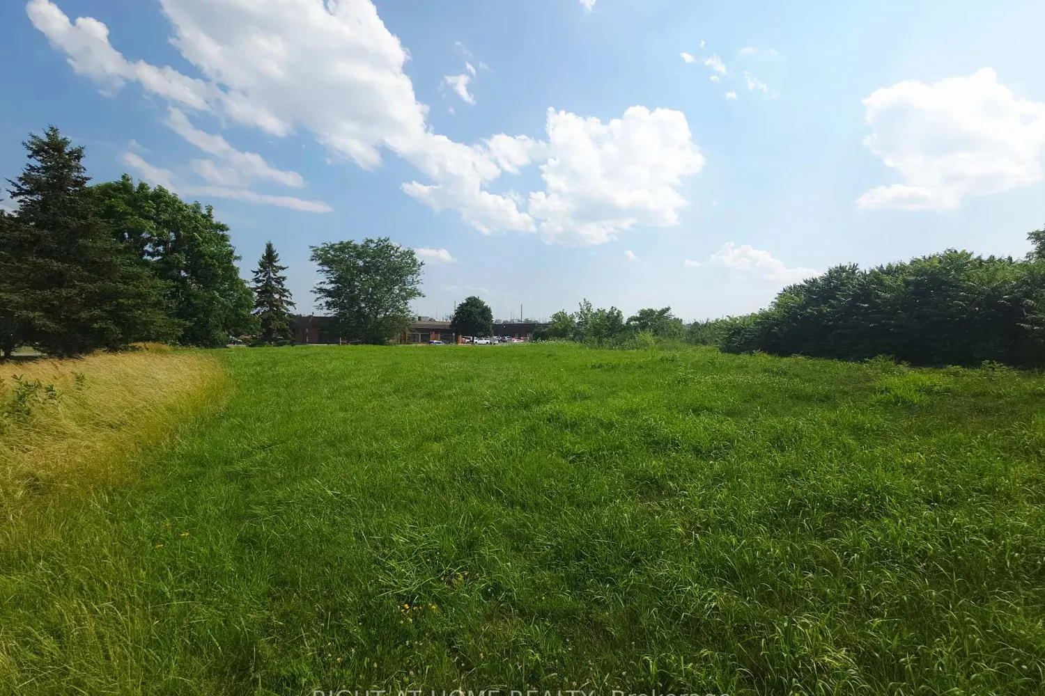 5351 Canotek Road photo 3