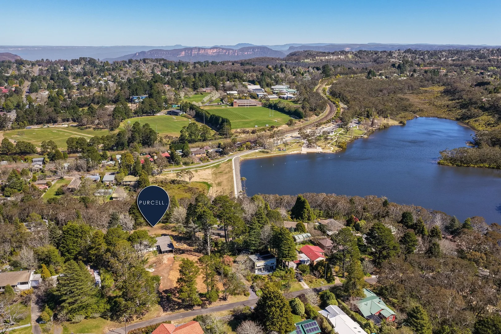 1 Apanie Lane, Wentworth Falls NSW 2782