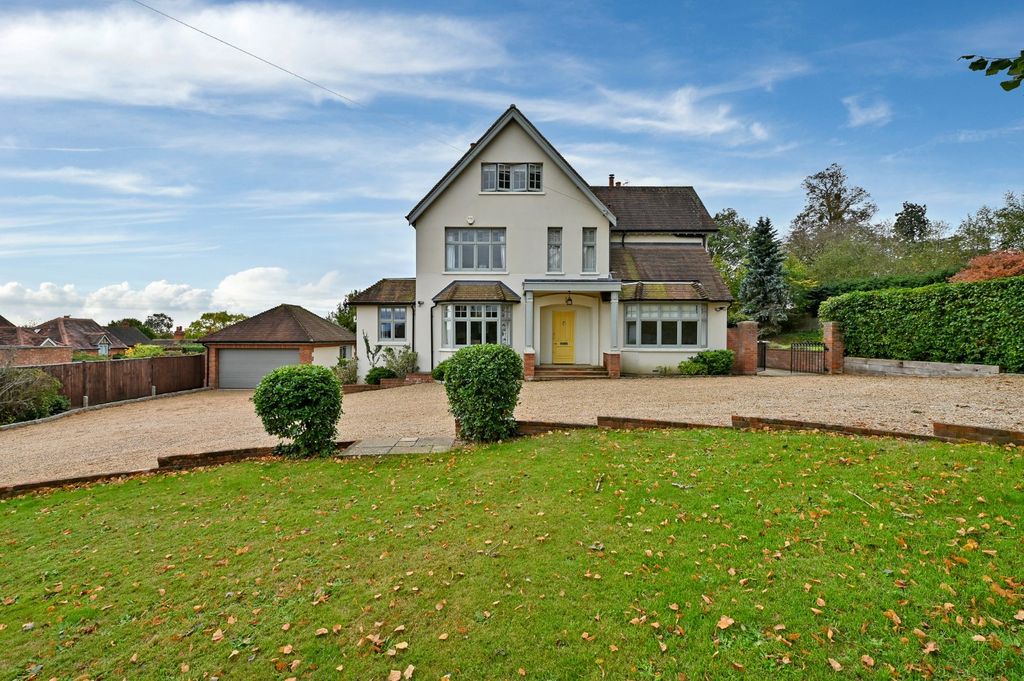 Additional image 13 of 6 bed detached house to rentChurch Road, Cookham, Maidenhead, Berkshire SL6