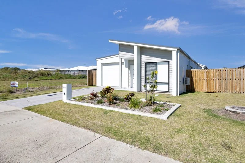 Additional image 16 of 39 CHENOWETH DRIVE, Blacks Beach QLD 4740