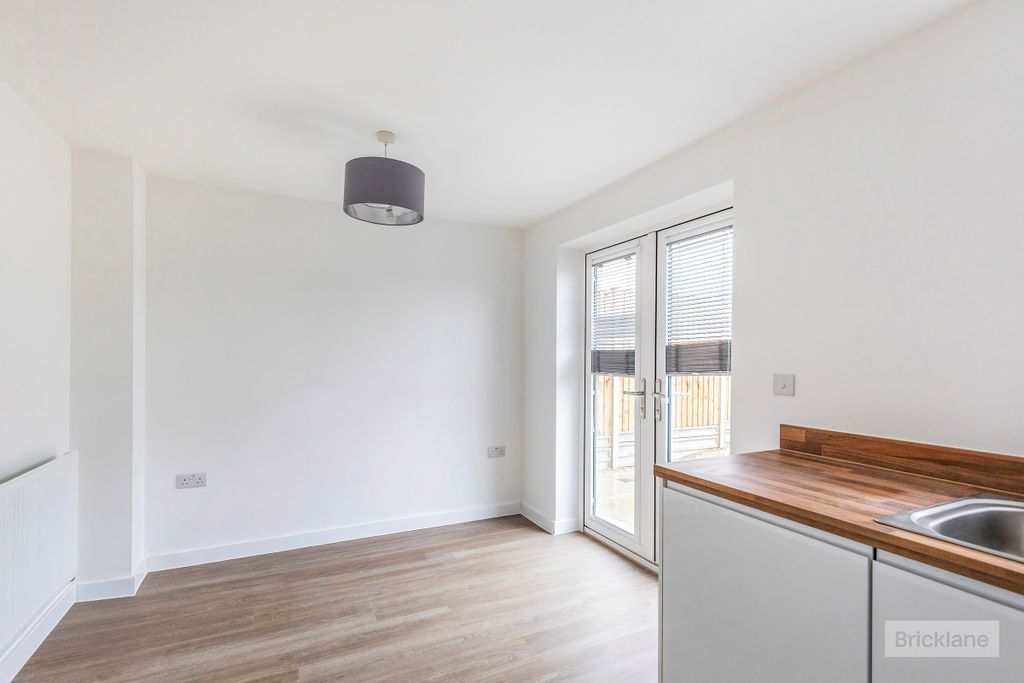 Additional image 3 of 3 bed end terrace house to rentAirfield Way, Corby NN17