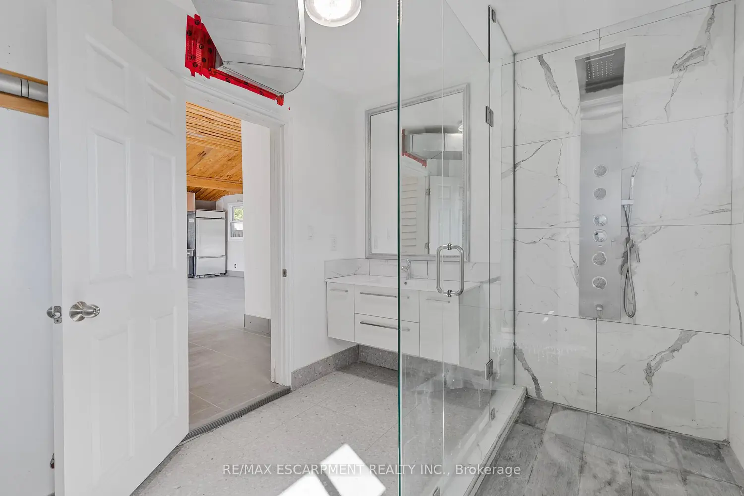 Additional image 13 of 585 Fifth Road