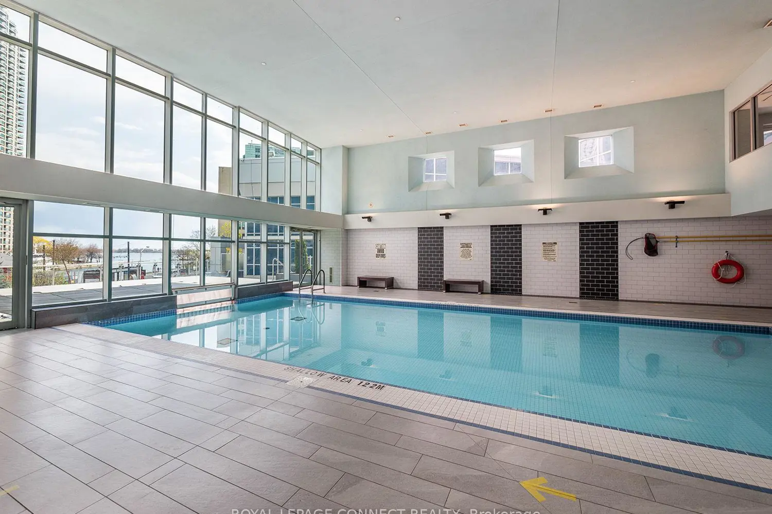 Additional image 17 of 208 Queens Quay 1504