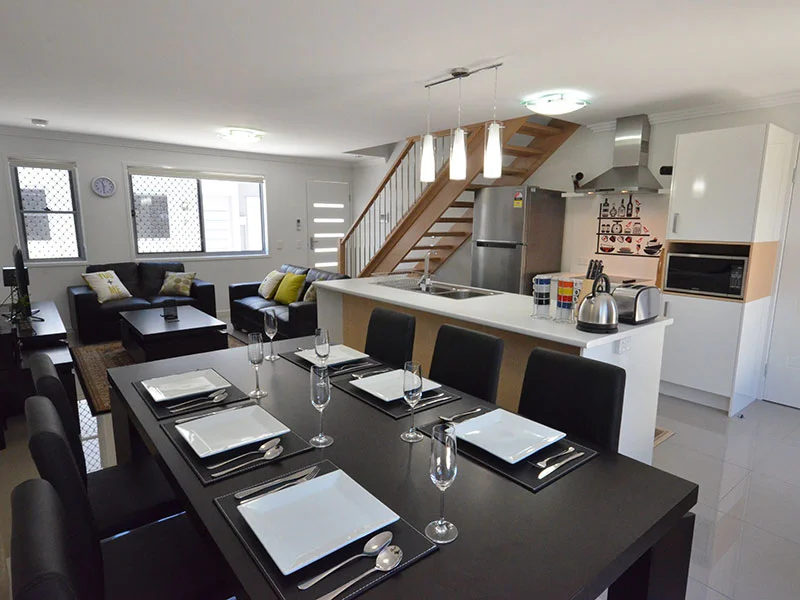 Additional image 2 of 4/11 Side Street, West Gladstone QLD 4680