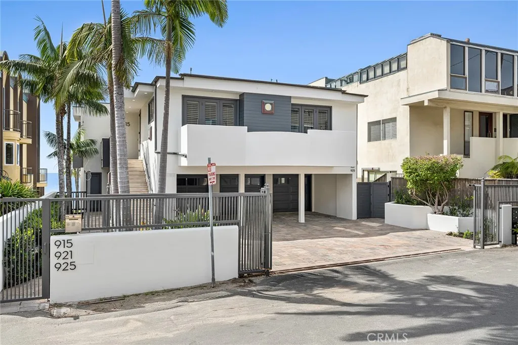 921 Gaviota Drive, Laguna Beach, CA 92651