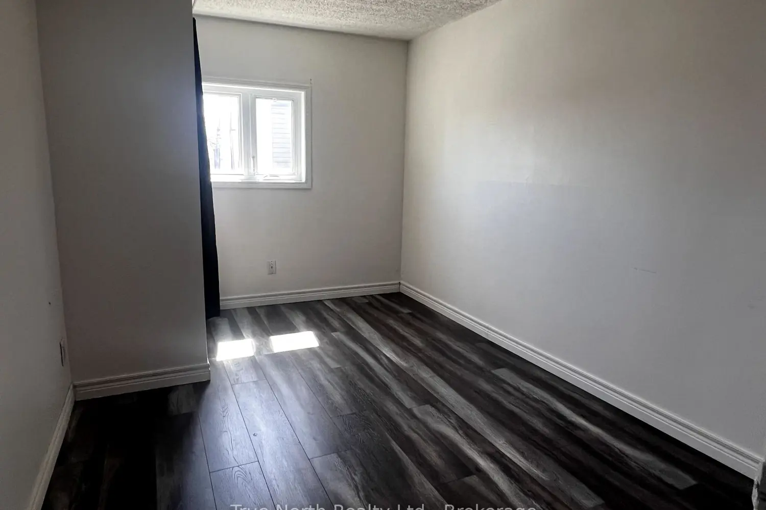 Additional image 15 of 20 Kolb Avenue