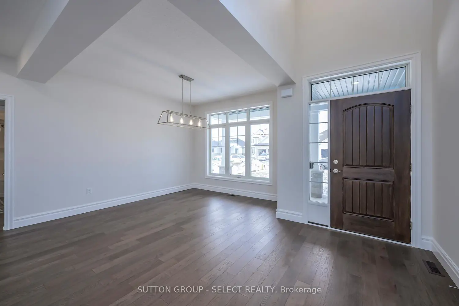 Additional image 3 of 7 Spruce Crescent
